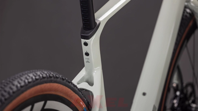 rower-cube-130500-nuroad-c-62-slx (3).jpg