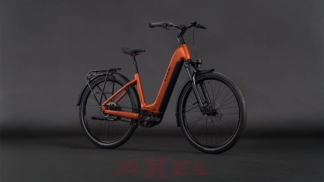 rower-cube-111412-touring-hybrid-comfort-slx-800 (1).jpg