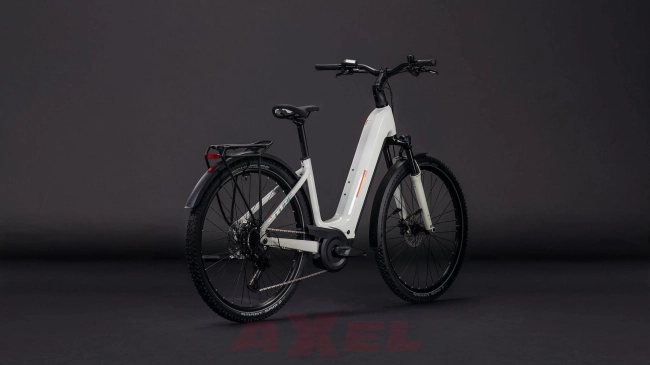 rower-cube-110122-nuride-hybrid-performance-600 (1).jpg