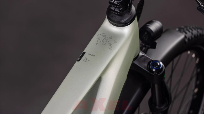 rower-cube-110300-nuride-hybrid-exc-800 (4).jpg