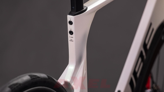 rower-cube-127310-litening-aero-c-68x-slt (8).jpg