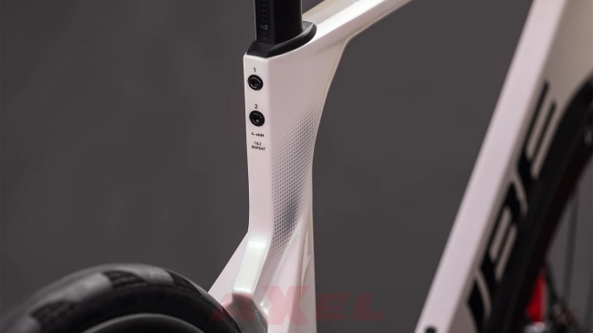 rower-cube-127310-litening-aero-c-68x-slt (8).jpg